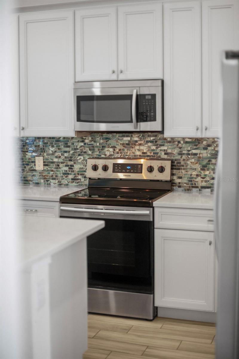 8045 LOST SHAKER LN, KISSIMMEE, FL, 34747