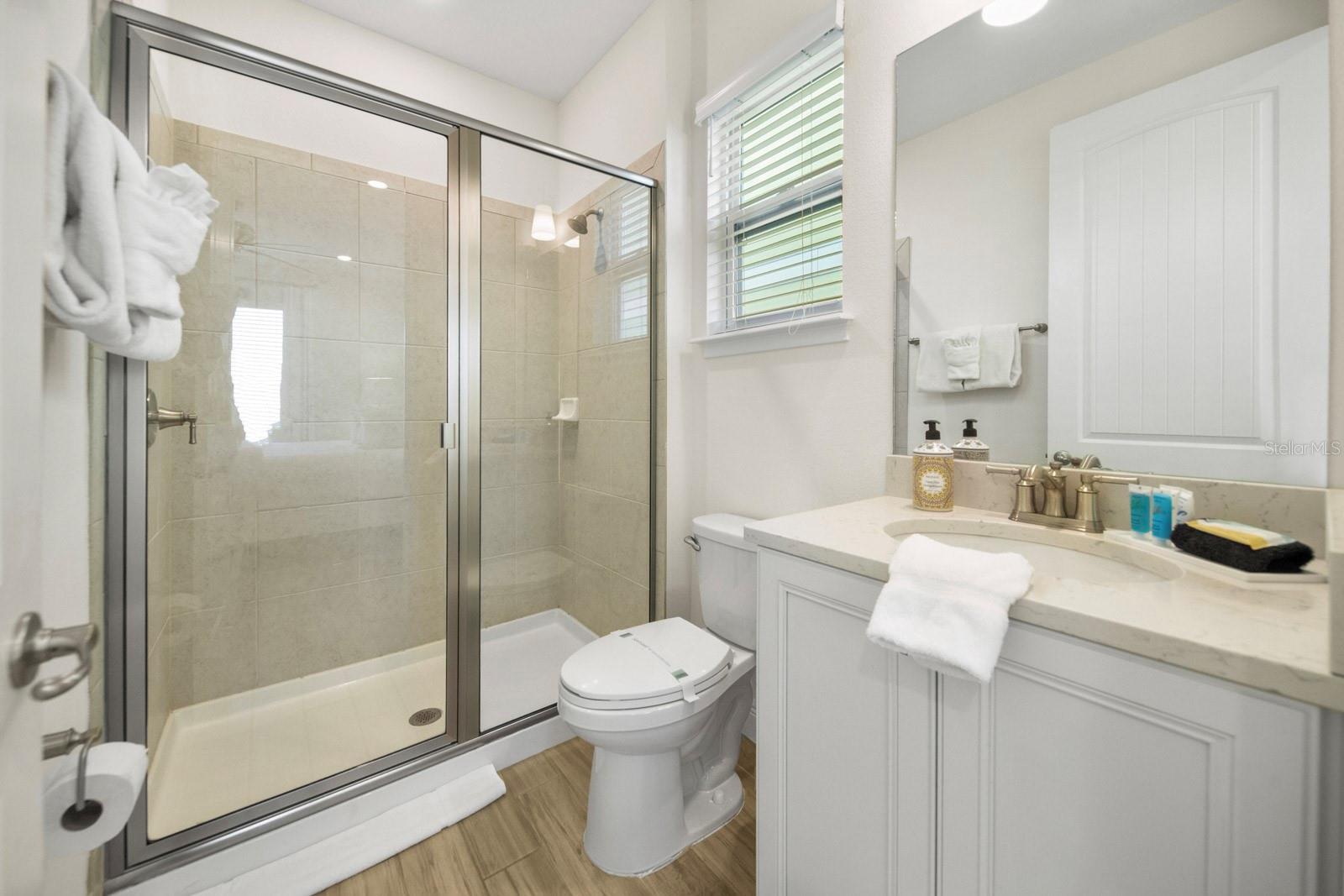 8045 LOST SHAKER LN, KISSIMMEE, FL, 34747