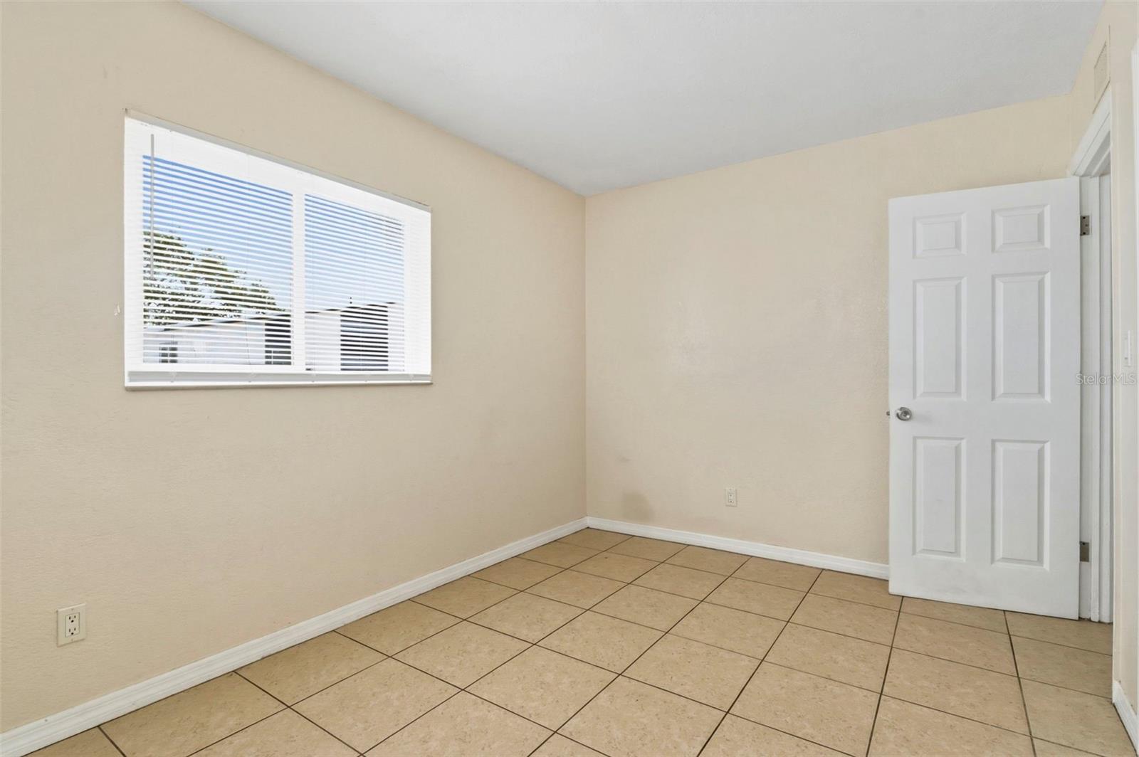 1799 RUSSELL ST S #3, ST PETERSBURG, FL, 33712