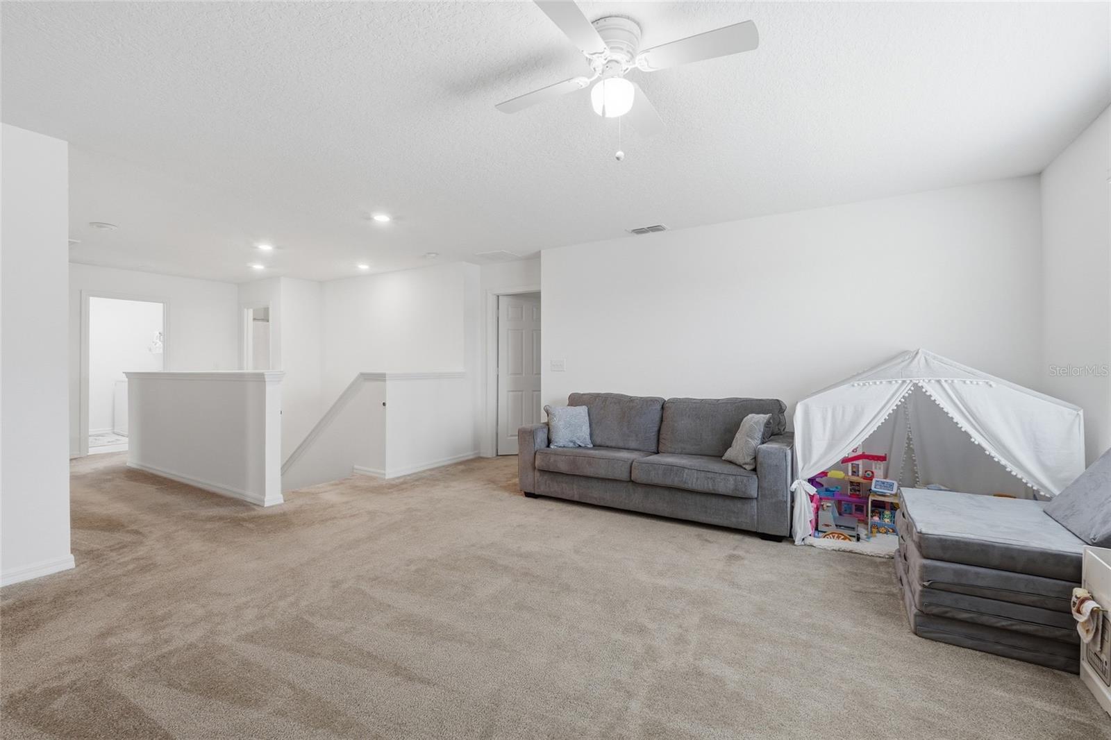 1185 AUGUSTUS DR, DAVENPORT, FL, 33896