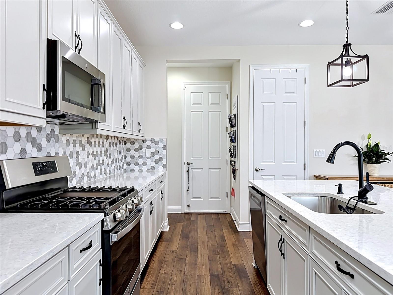 12611 SHETLAND WALK DR, LITHIA, FL, 33547