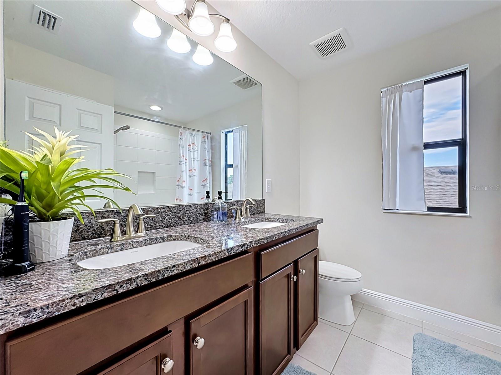12611 SHETLAND WALK DR, LITHIA, FL, 33547