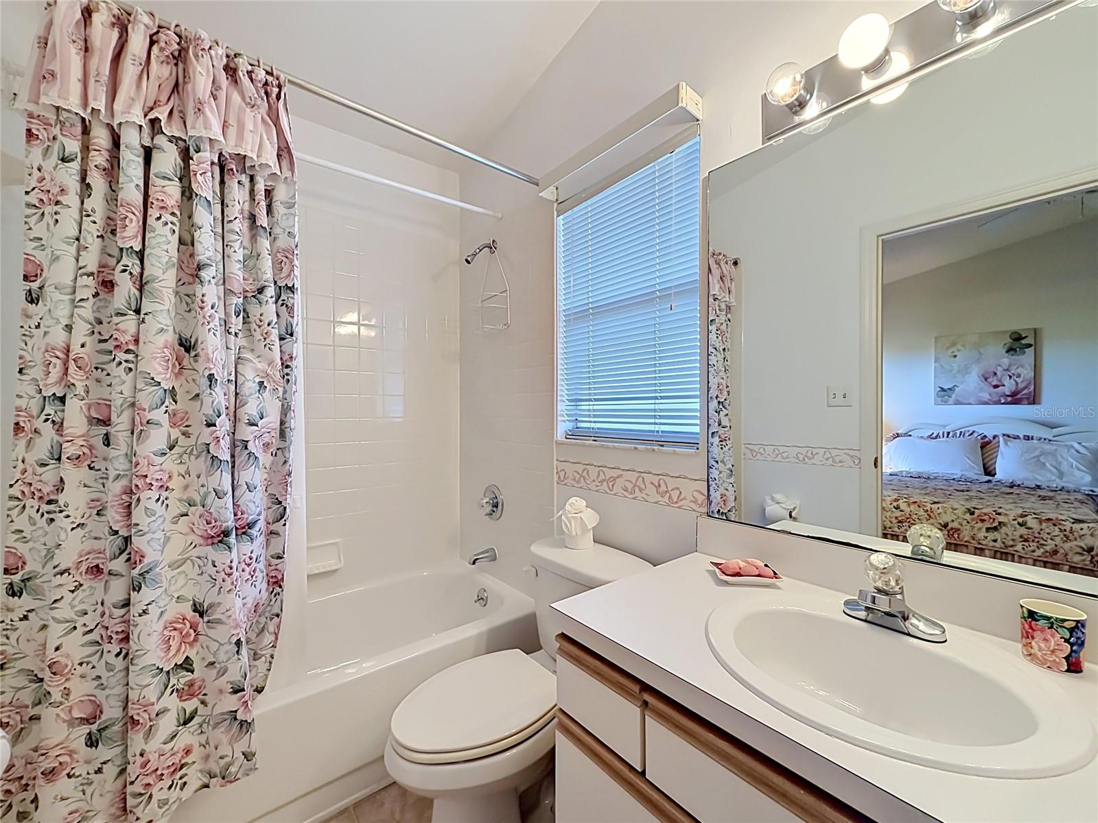 25014 PINE HL, LEESBURG, FL, 34748