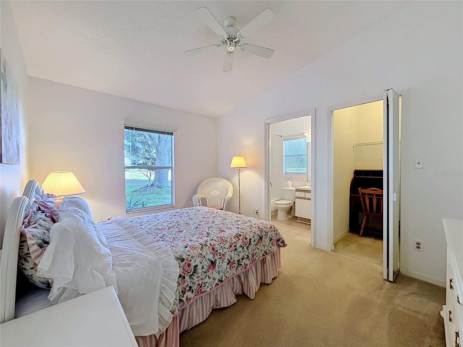 25014 PINE HL, LEESBURG, FL, 34748