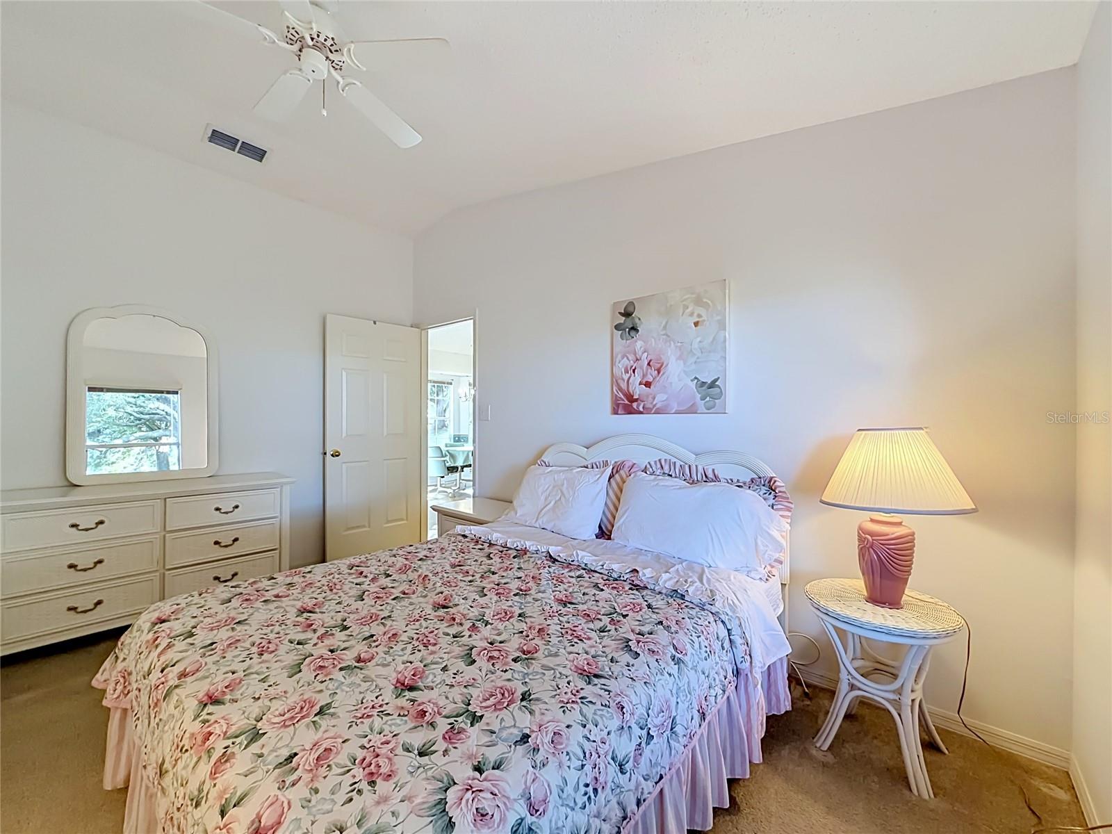 25014 PINE HL, LEESBURG, FL, 34748