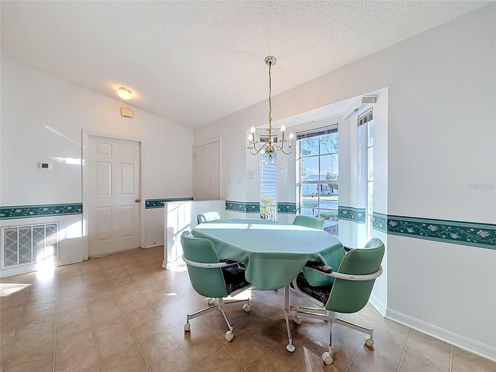 25014 PINE HL, LEESBURG, FL, 34748