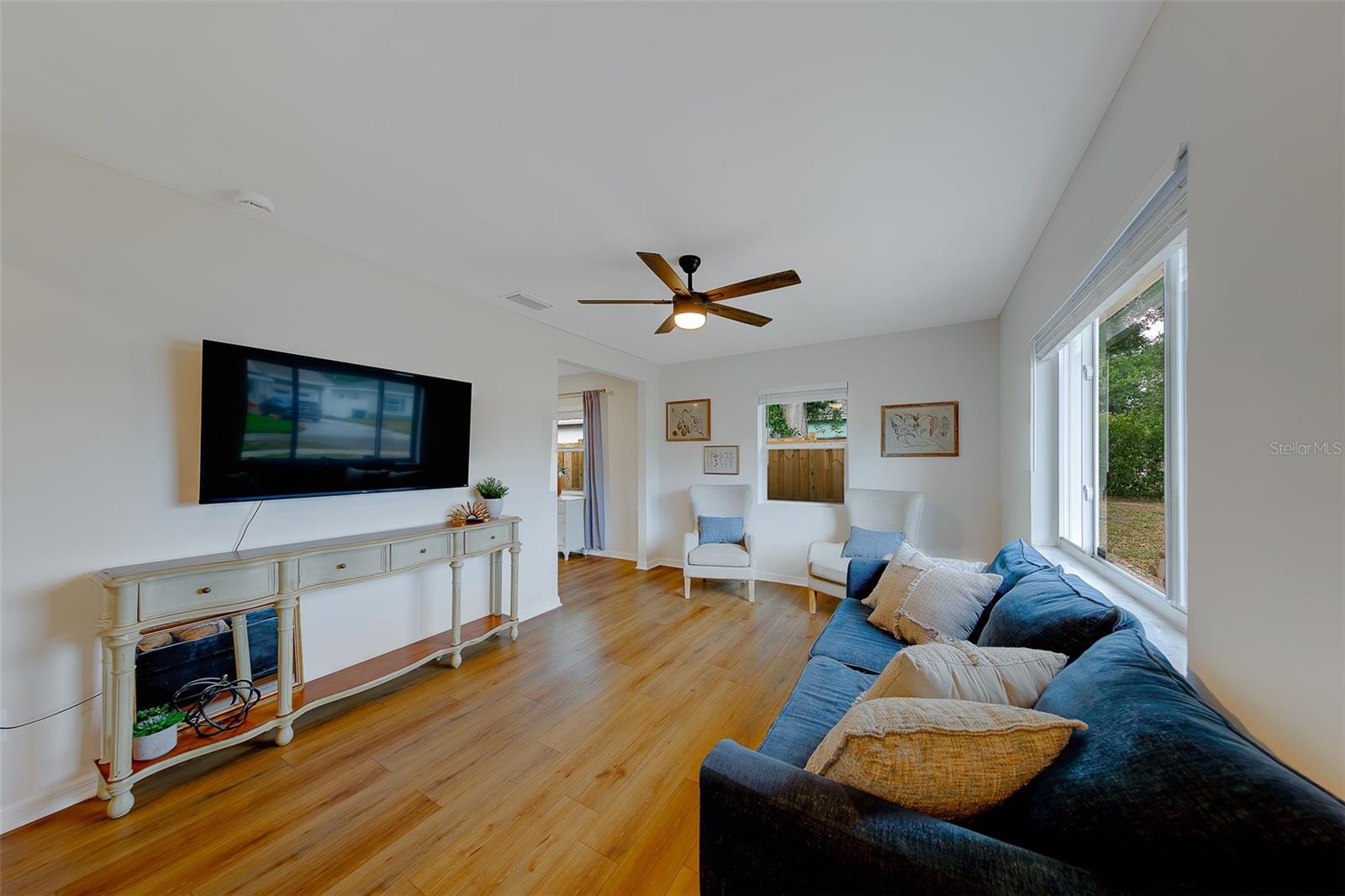 4710 11TH AVE N, ST PETERSBURG, FL, 33713