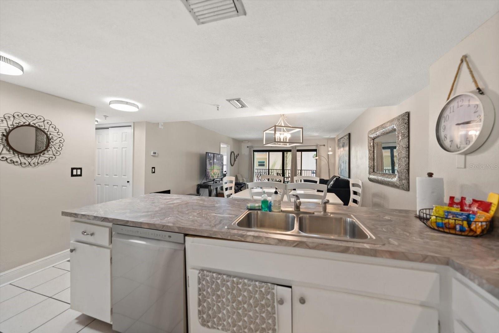 12924 GULF BLVD #110, MADEIRA BEACH, FL, 33708