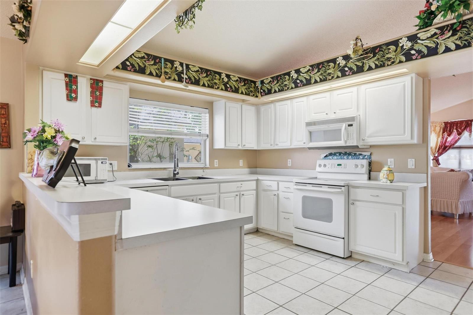 2124 WHITE EAGLE ST, CLERMONT, FL, 34714