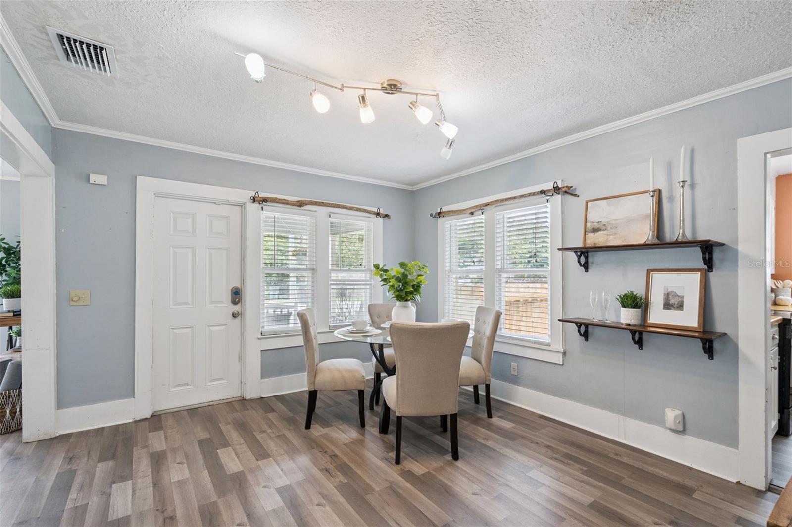 2000 PAGE AVE, ORLANDO, FL, 32806