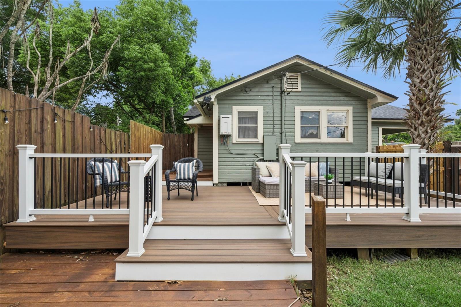 2000 PAGE AVE, ORLANDO, FL, 32806