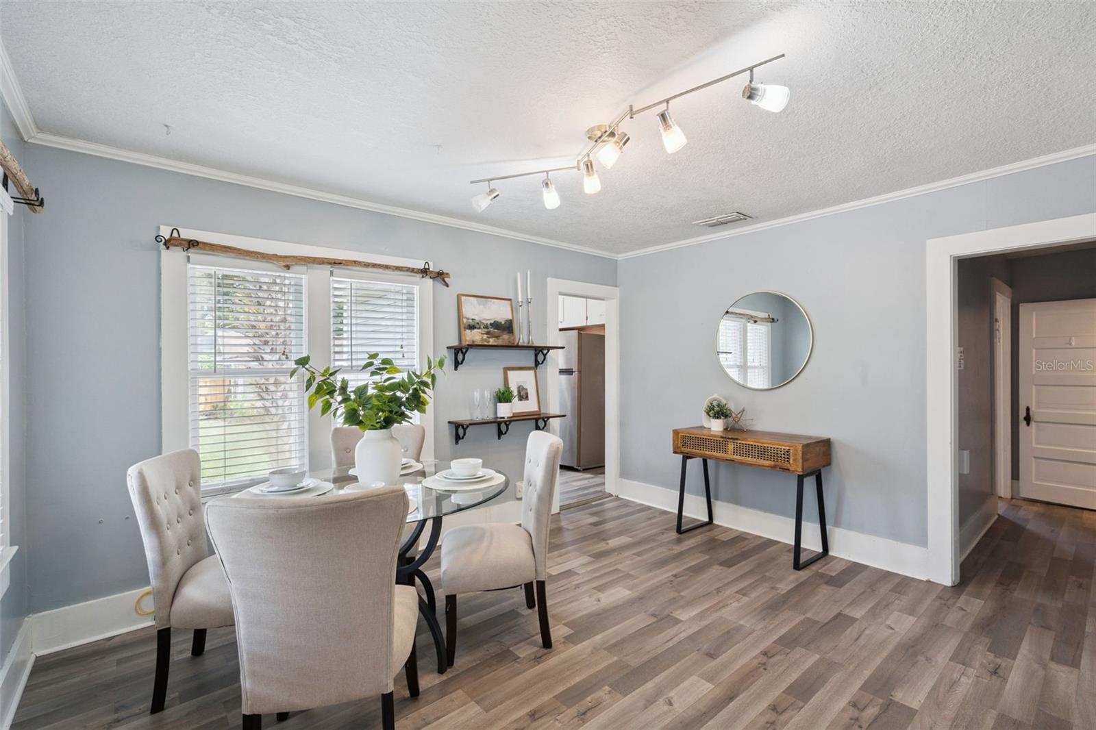 2000 PAGE AVE, ORLANDO, FL, 32806