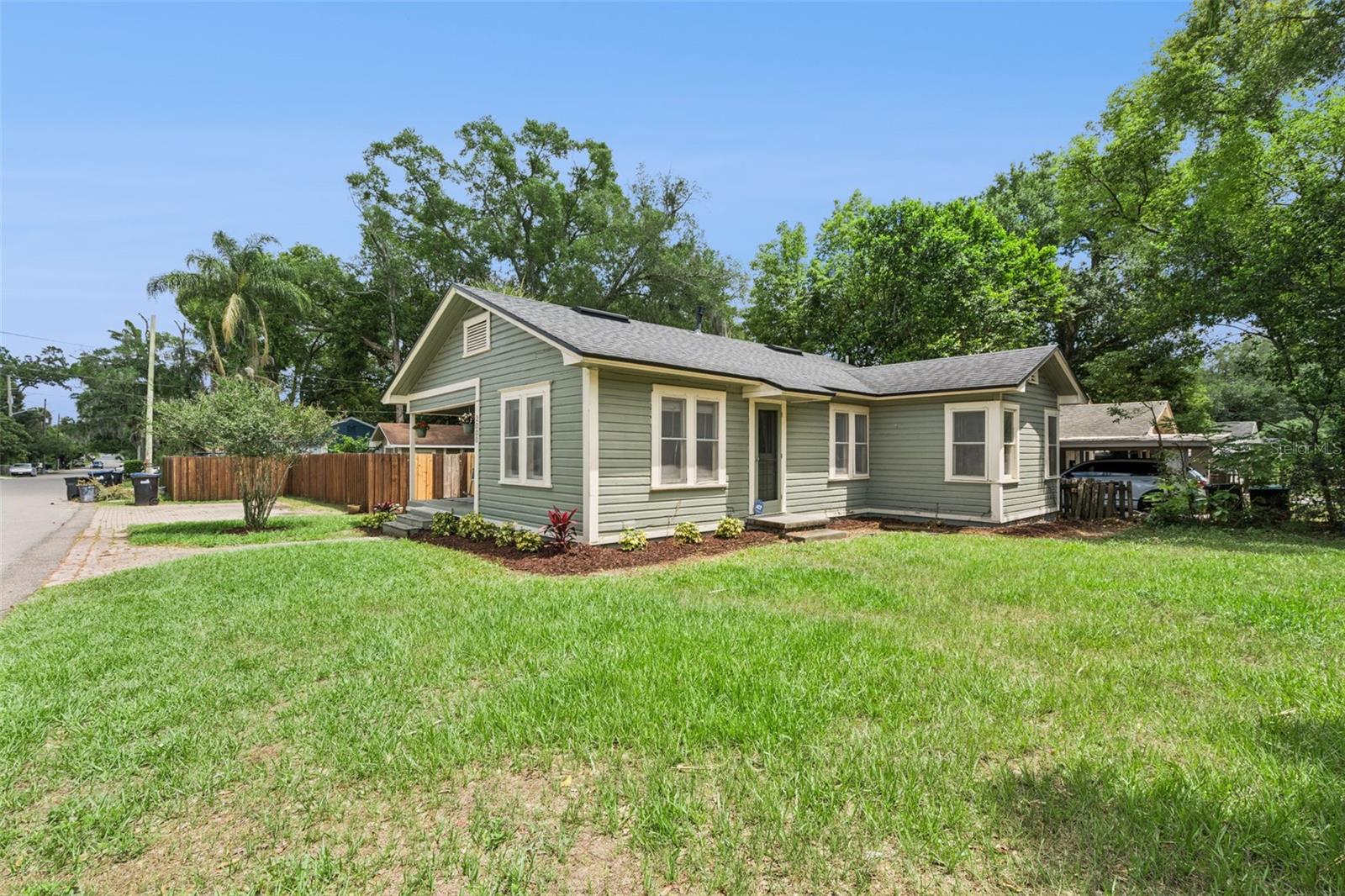 2000 PAGE AVE, ORLANDO, FL, 32806
