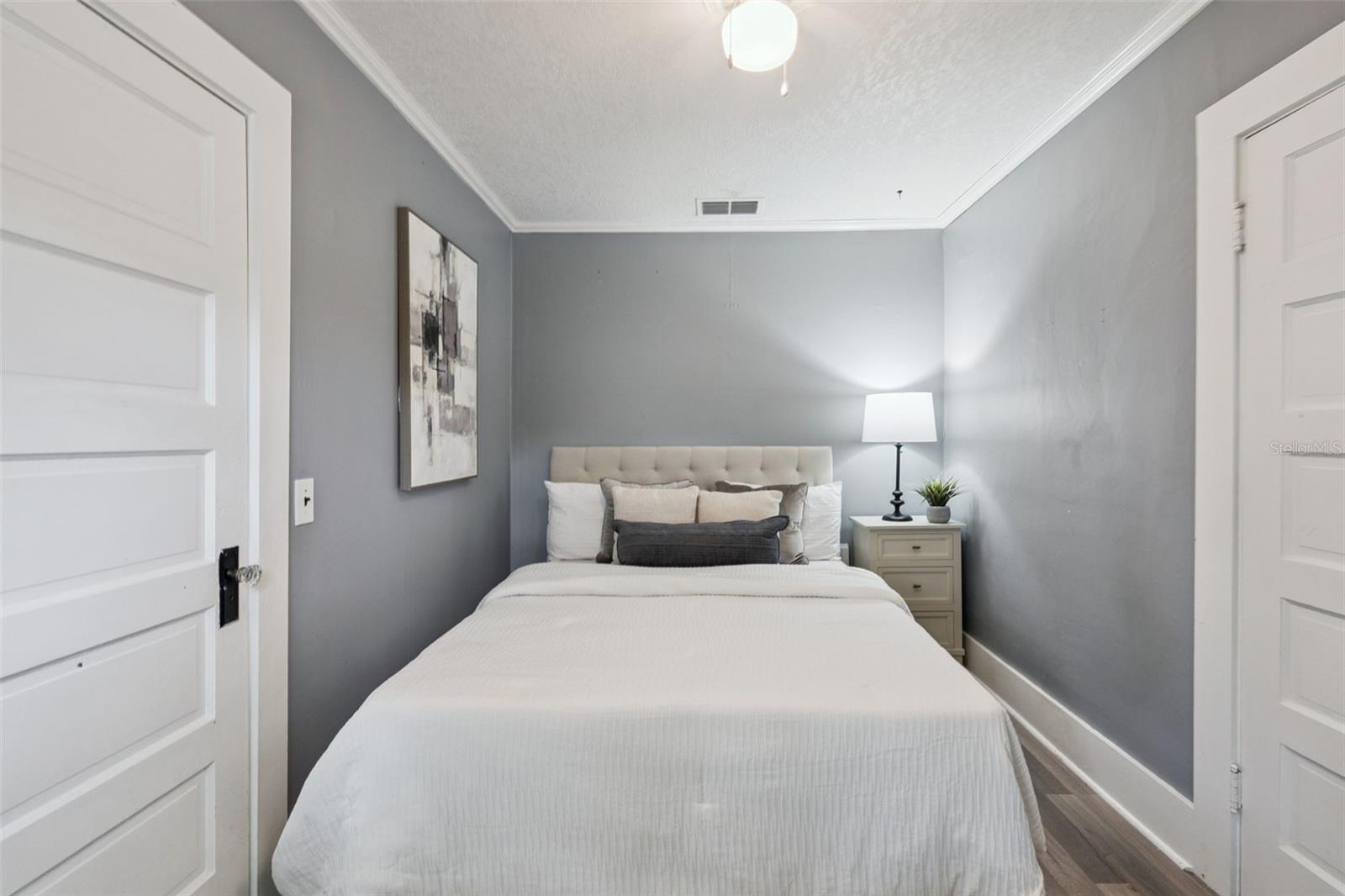 2000 PAGE AVE, ORLANDO, FL, 32806