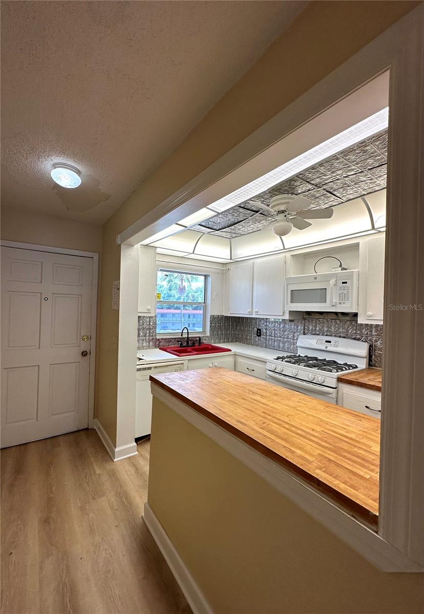 100 EL CAMINO DR #309, WINTER HAVEN, FL, 33884