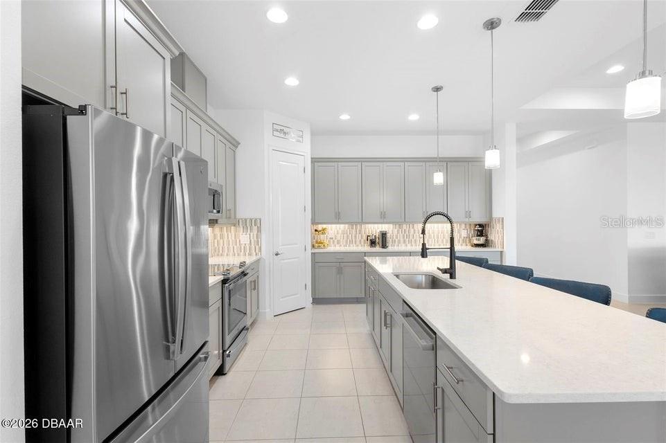 6291 W FALLSGROVE LN, PORT ORANGE, FL, 32128