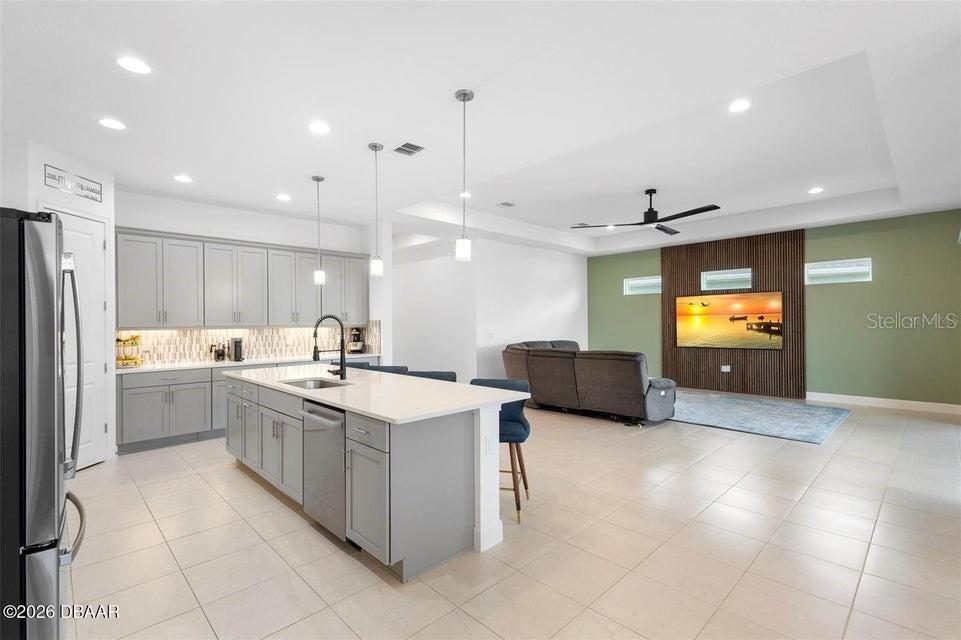 6291 W FALLSGROVE LN, PORT ORANGE, FL, 32128