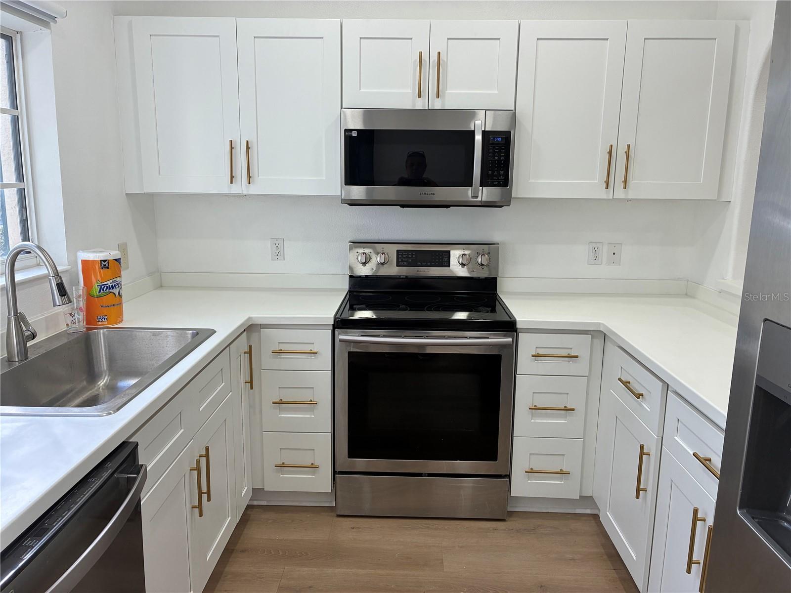 360 CAPE HARBOUR LOOP #105, BRADENTON, FL, 34212