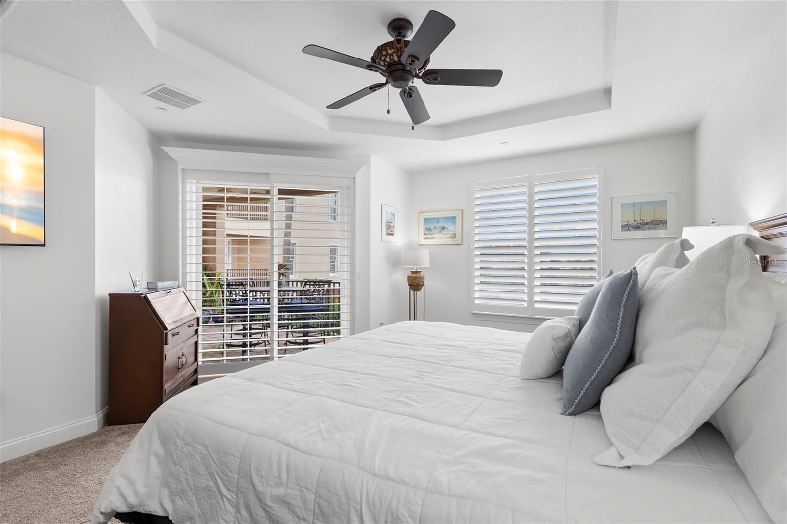 6 ACADEMY WAY S #221, ST PETERSBURG, FL, 33711