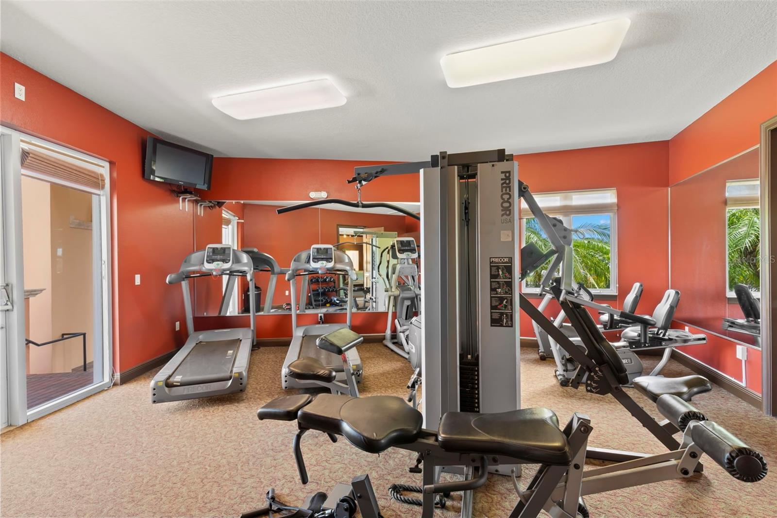 6 ACADEMY WAY S #221, ST PETERSBURG, FL, 33711