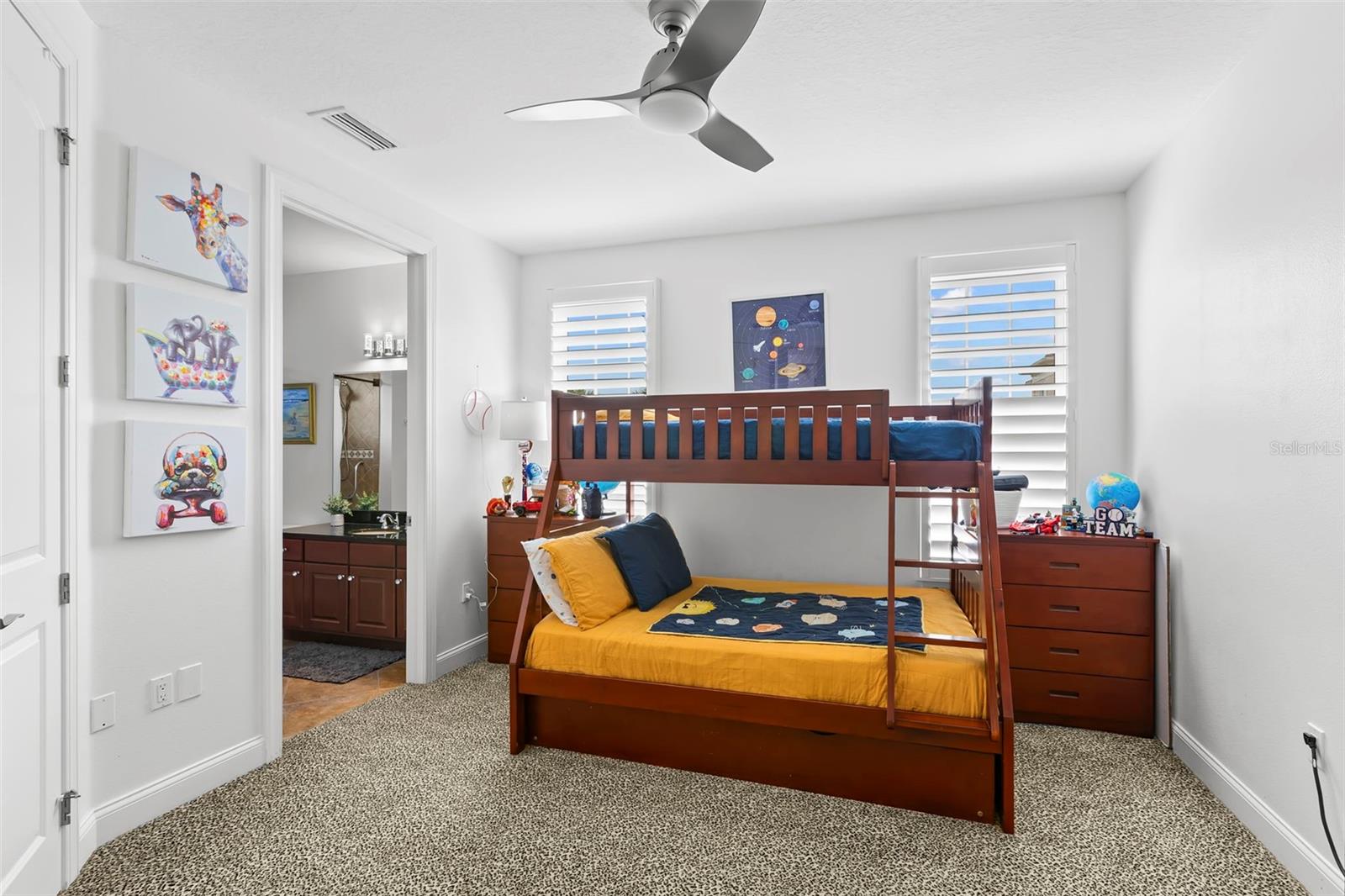6 ACADEMY WAY S #221, ST PETERSBURG, FL, 33711