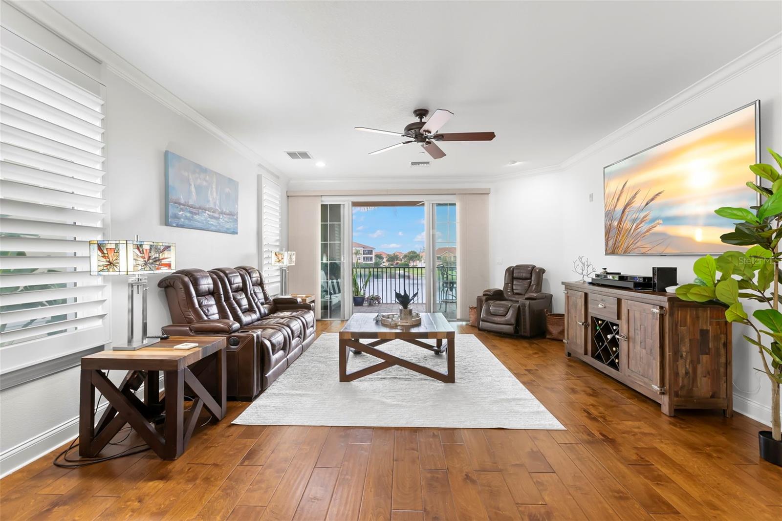 6 ACADEMY WAY S #221, ST PETERSBURG, FL, 33711