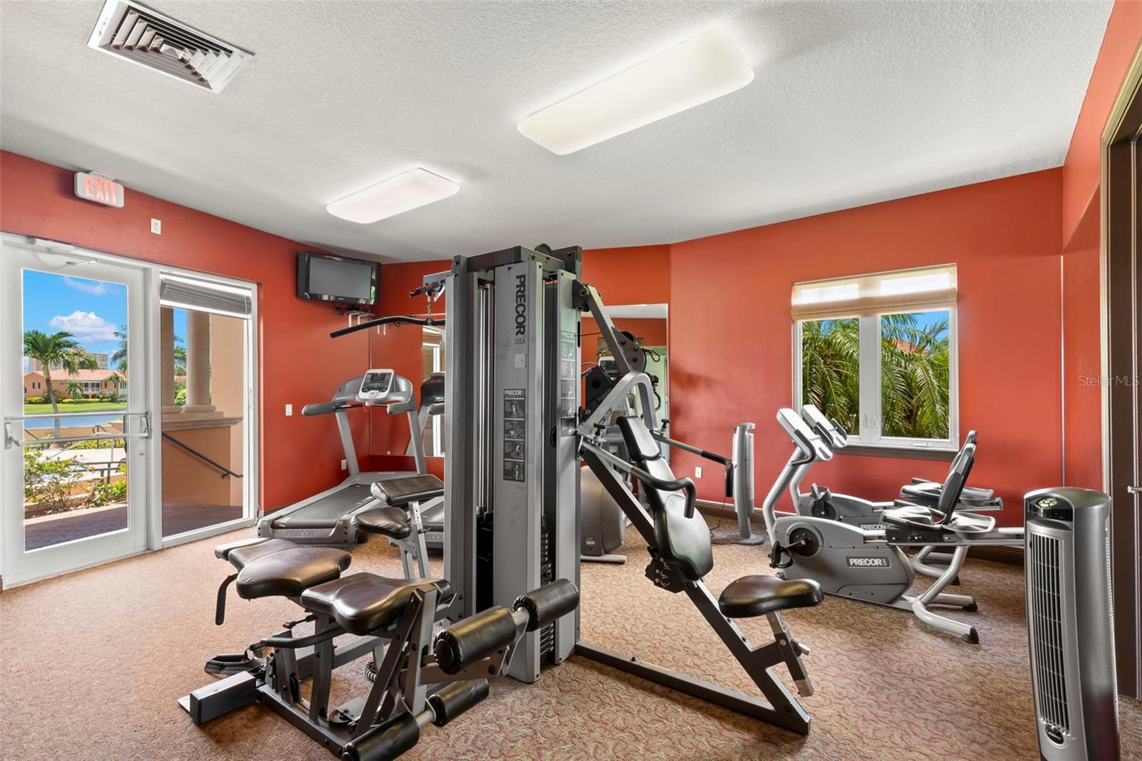 6 ACADEMY WAY S #221, ST PETERSBURG, FL, 33711