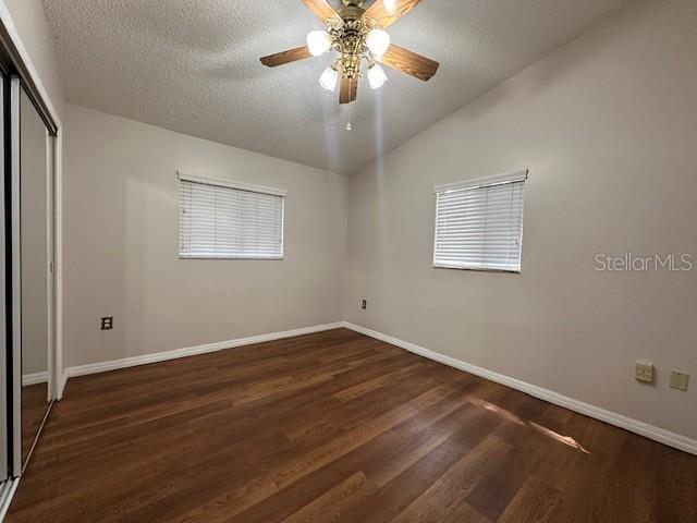 542 E CAROLINE ST, TAVARES, FL, 32778