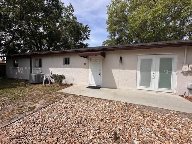 542 E CAROLINE ST, TAVARES, FL, 32778