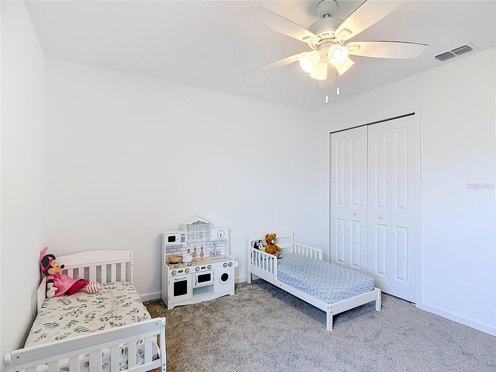 526 HATTERAS RD, DAVENPORT, FL, 33837