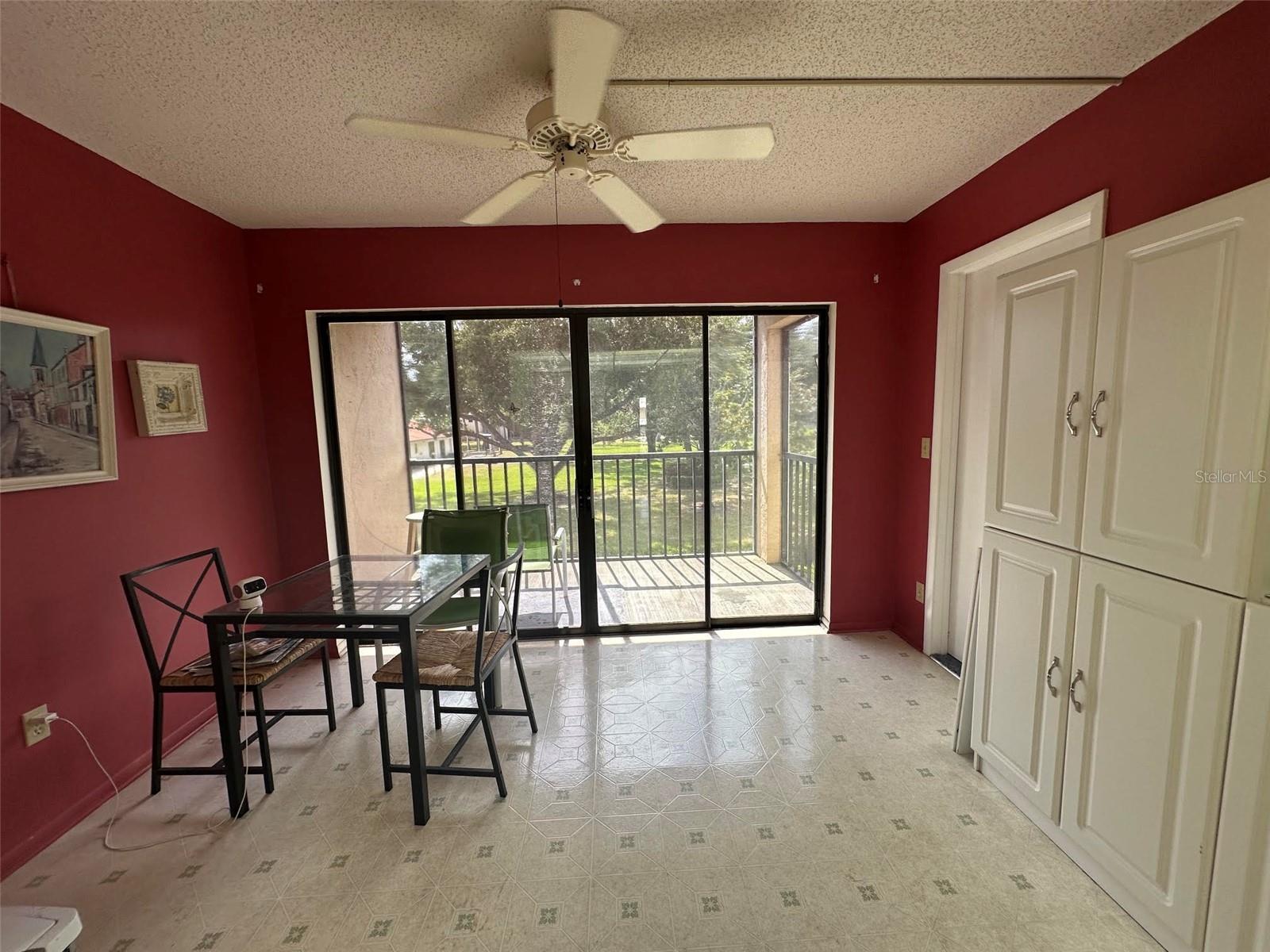 5090 BAY ST NE #220, ST PETERSBURG, FL, 33703