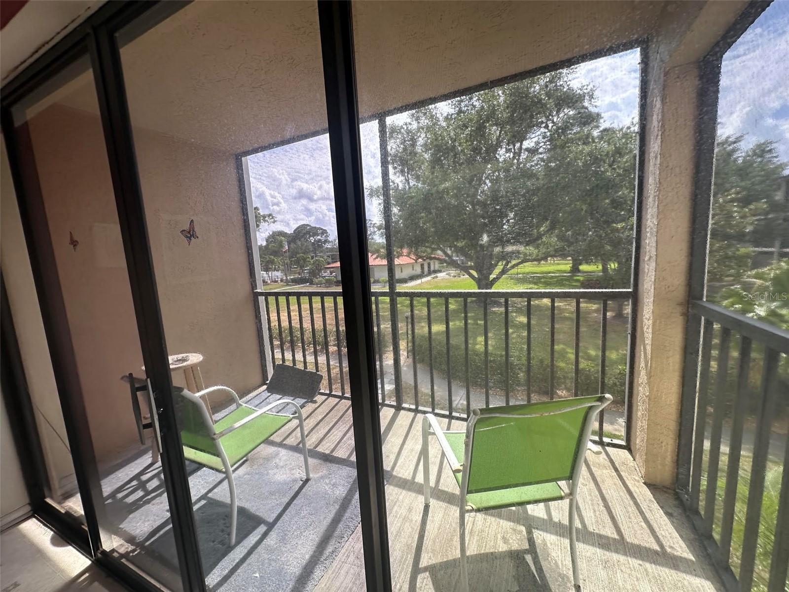 5090 BAY ST NE #220, ST PETERSBURG, FL, 33703