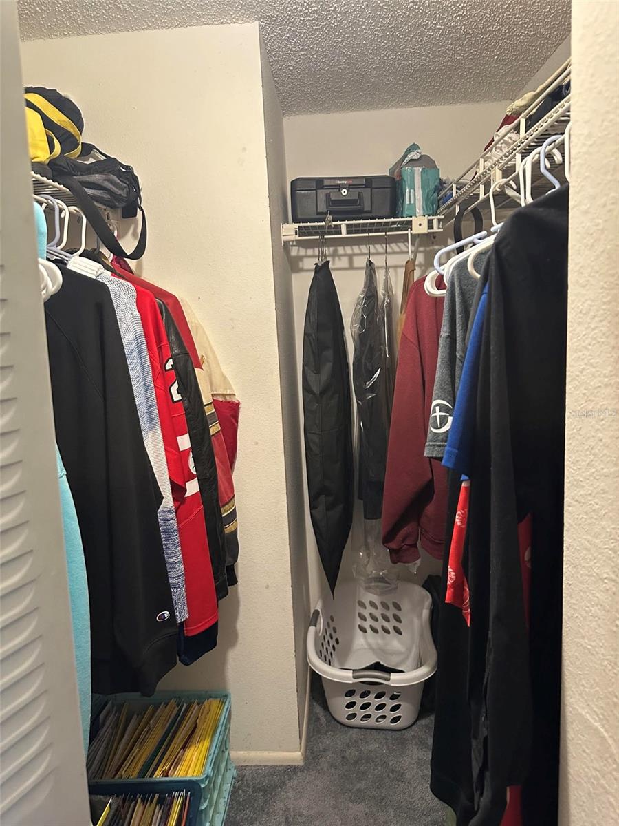 5090 BAY ST NE #220, ST PETERSBURG, FL, 33703
