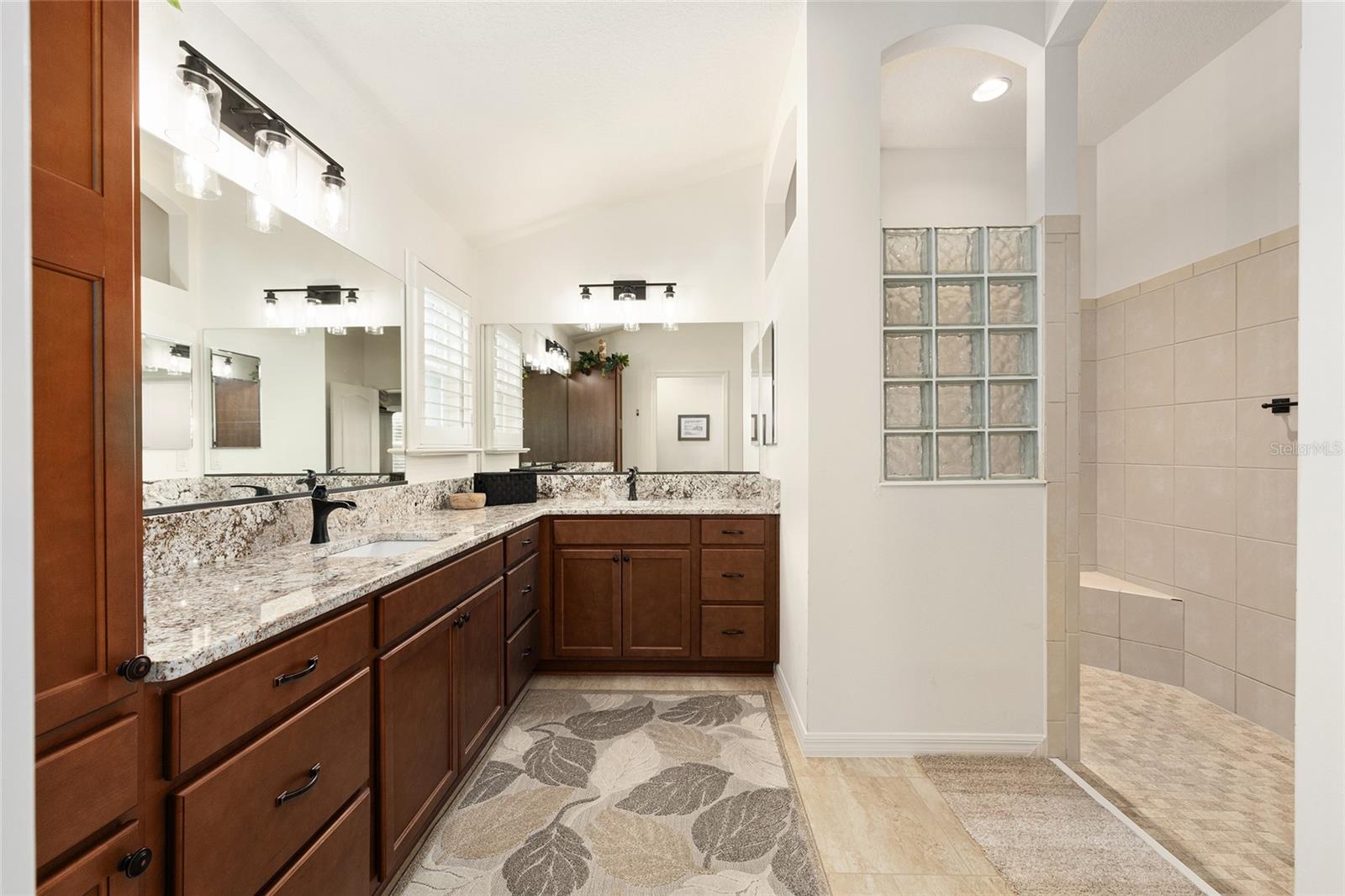 475 ISLAND HOUSE PATH, THE VILLAGES, FL, 32163