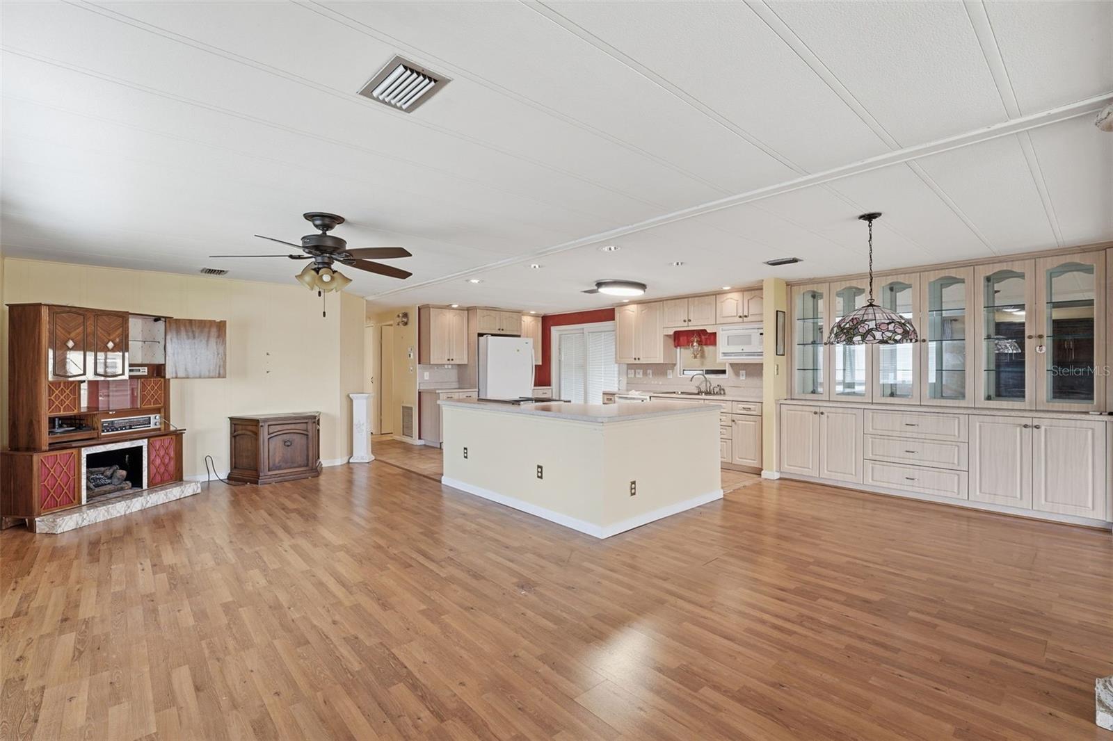 118 MARTINIQUE RD, NORTH PORT, FL, 34287