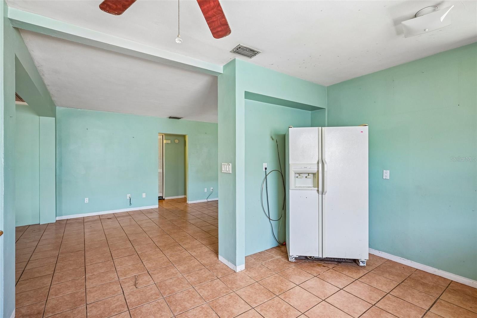 6610 4TH AVE N, ST PETERSBURG, FL, 33710