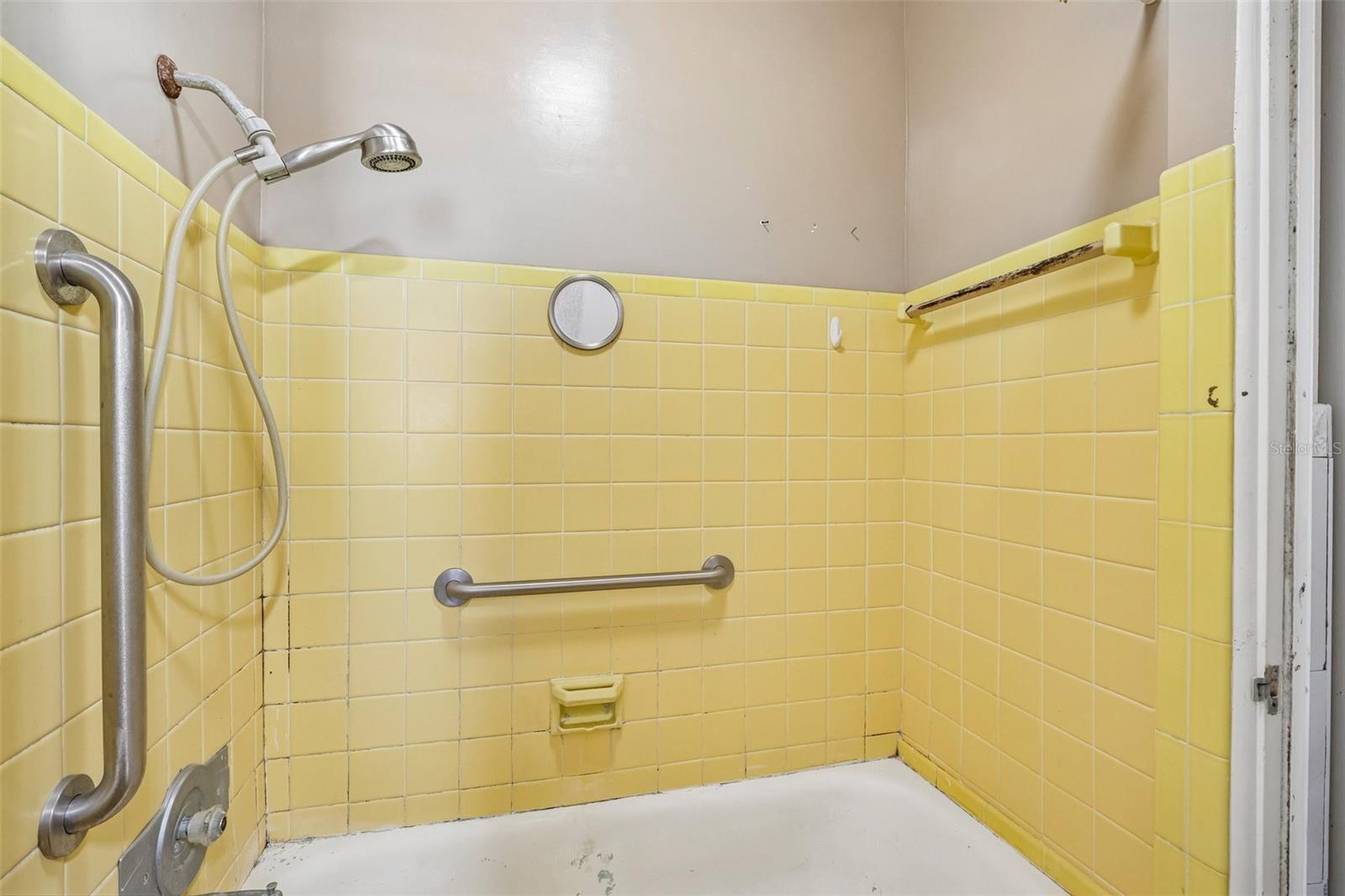 6610 4TH AVE N, ST PETERSBURG, FL, 33710