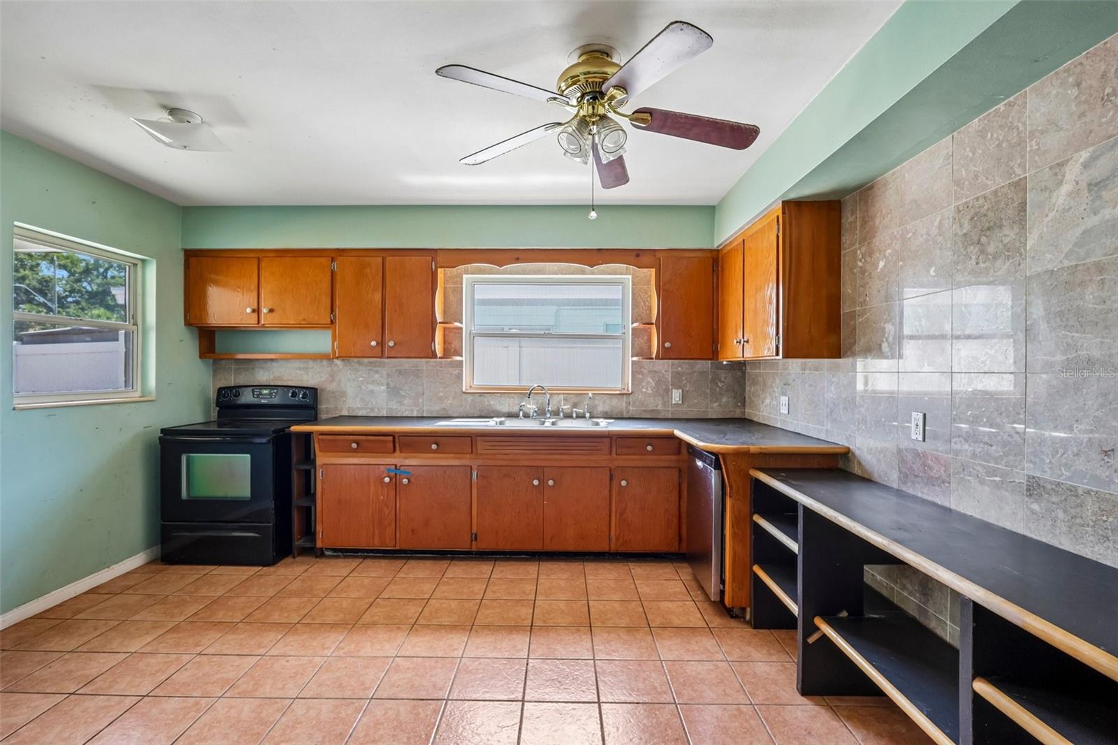6610 4TH AVE N, ST PETERSBURG, FL, 33710