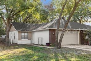 445 LAKESIDE PL, CASSELBERRY, FL, 32707