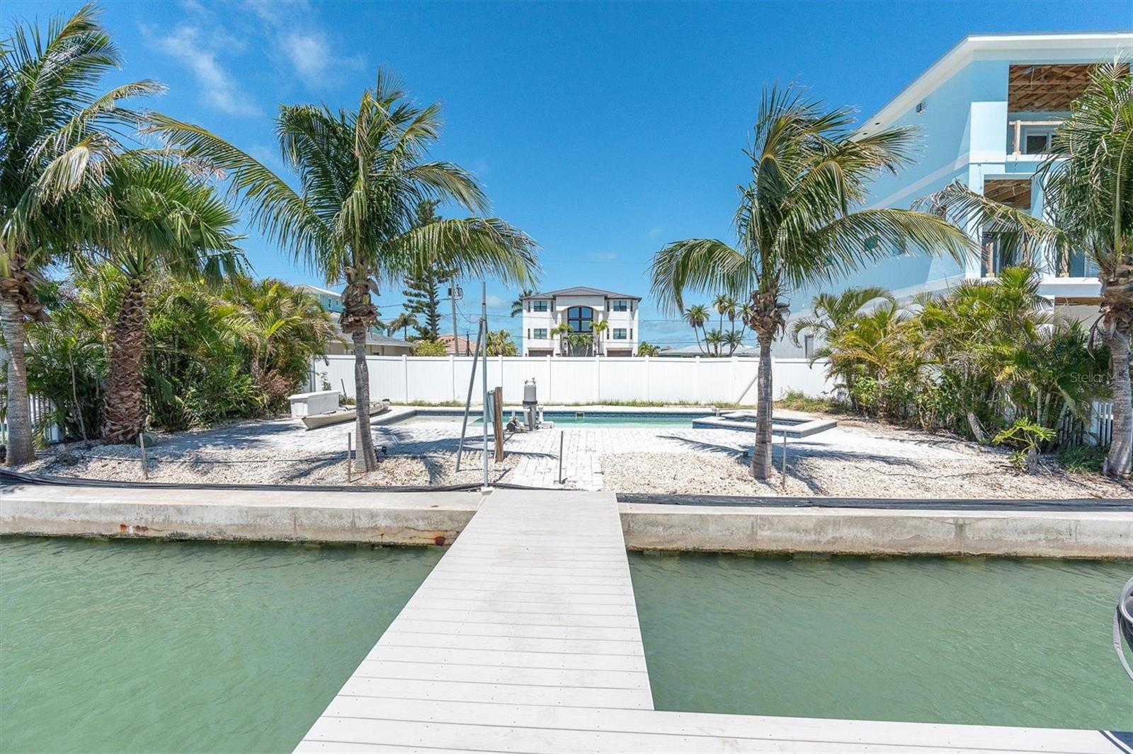 575 CRYSTAL DR, MADEIRA BEACH, FL, 33708