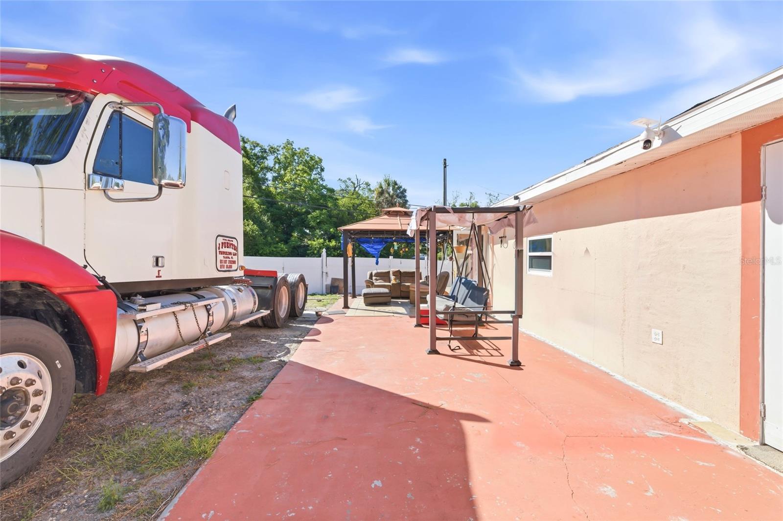 6760 RUNNEL DR, NEW PORT RICHEY, FL, 34653