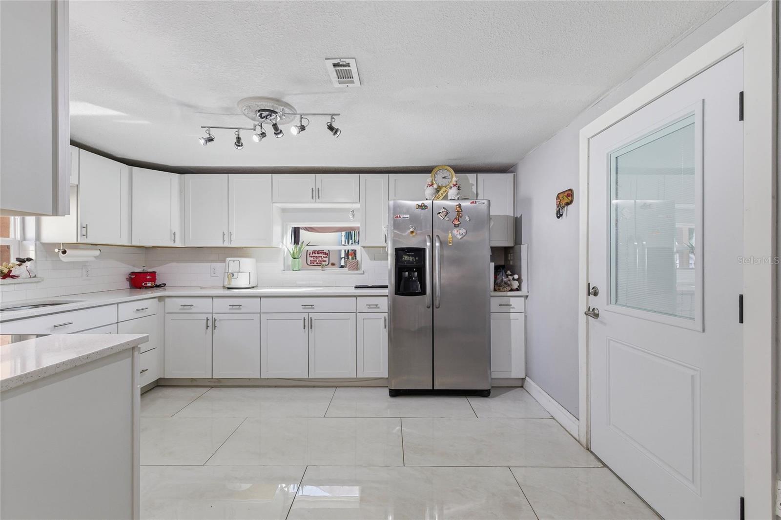 6760 RUNNEL DR, NEW PORT RICHEY, FL, 34653