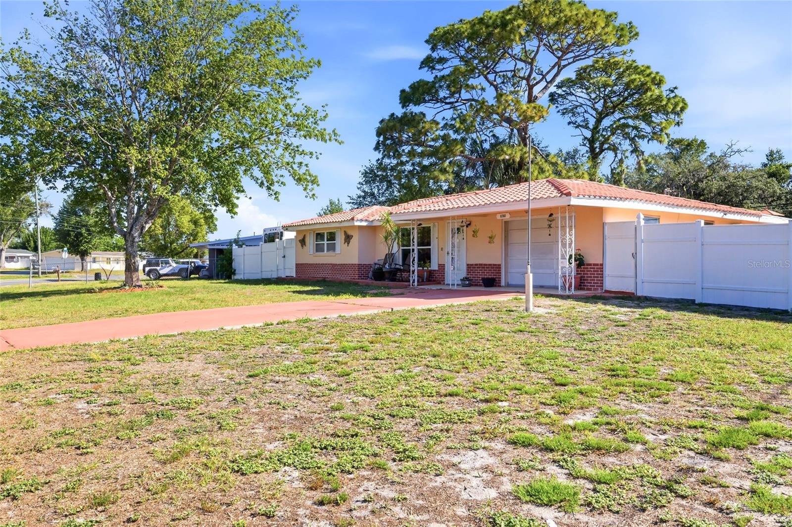 6760 RUNNEL DR, NEW PORT RICHEY, FL, 34653