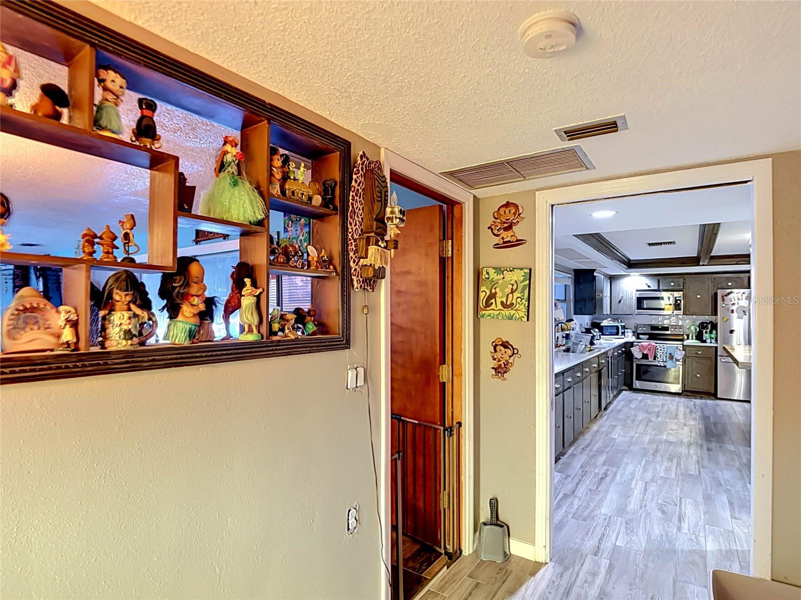 5433 FRONT DR, HOLIDAY, FL, 34690