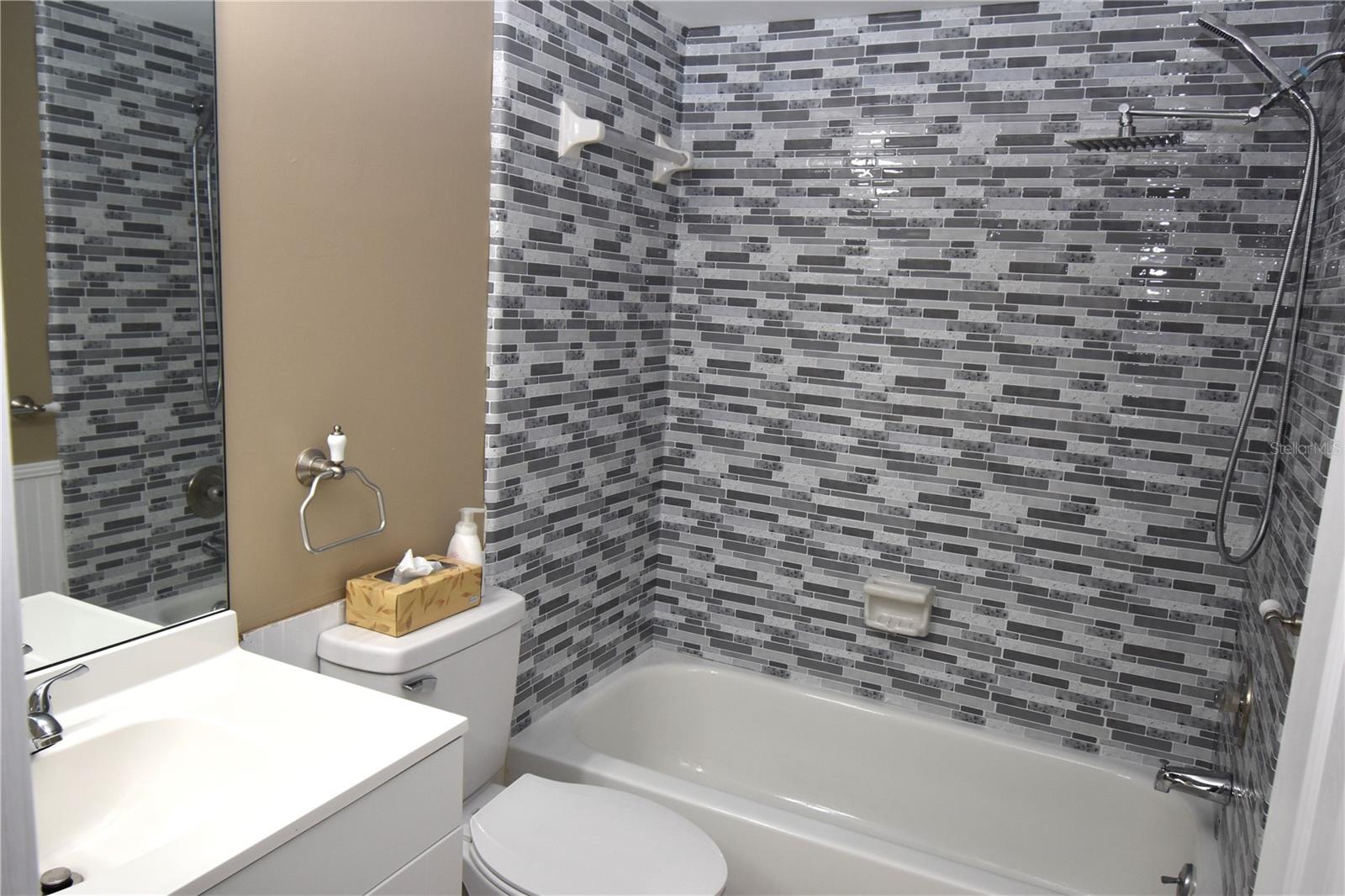 420 N BAYSHORE BLVD #202, CLEARWATER, FL, 33759