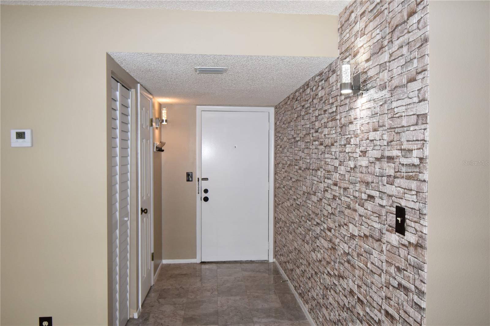 420 N BAYSHORE BLVD #202, CLEARWATER, FL, 33759