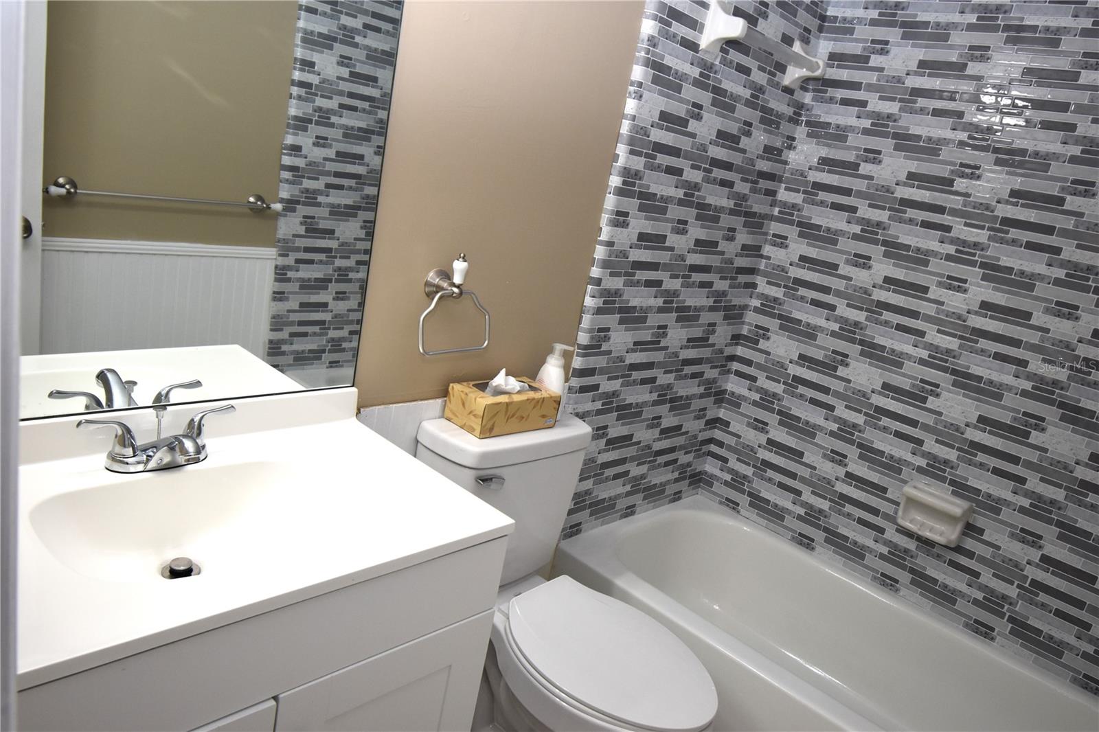 420 N BAYSHORE BLVD #202, CLEARWATER, FL, 33759