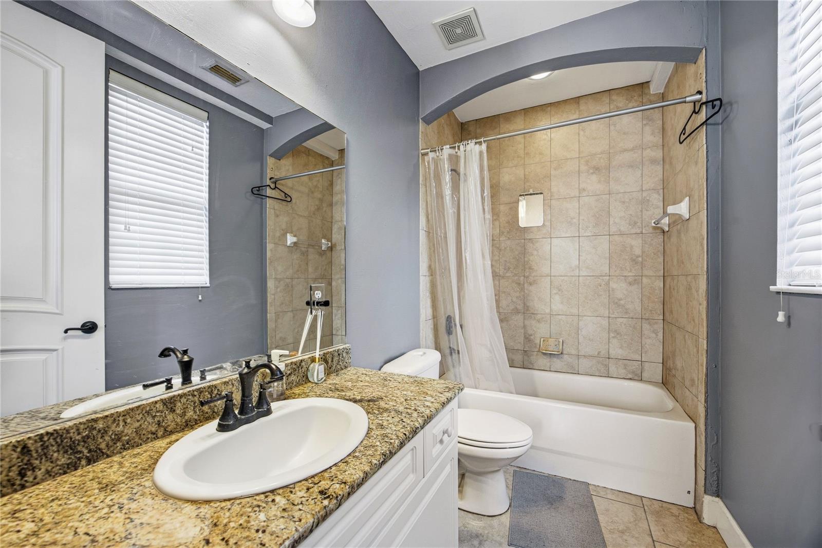 325 NW 14TH ST #307, GAINESVILLE, FL, 32603