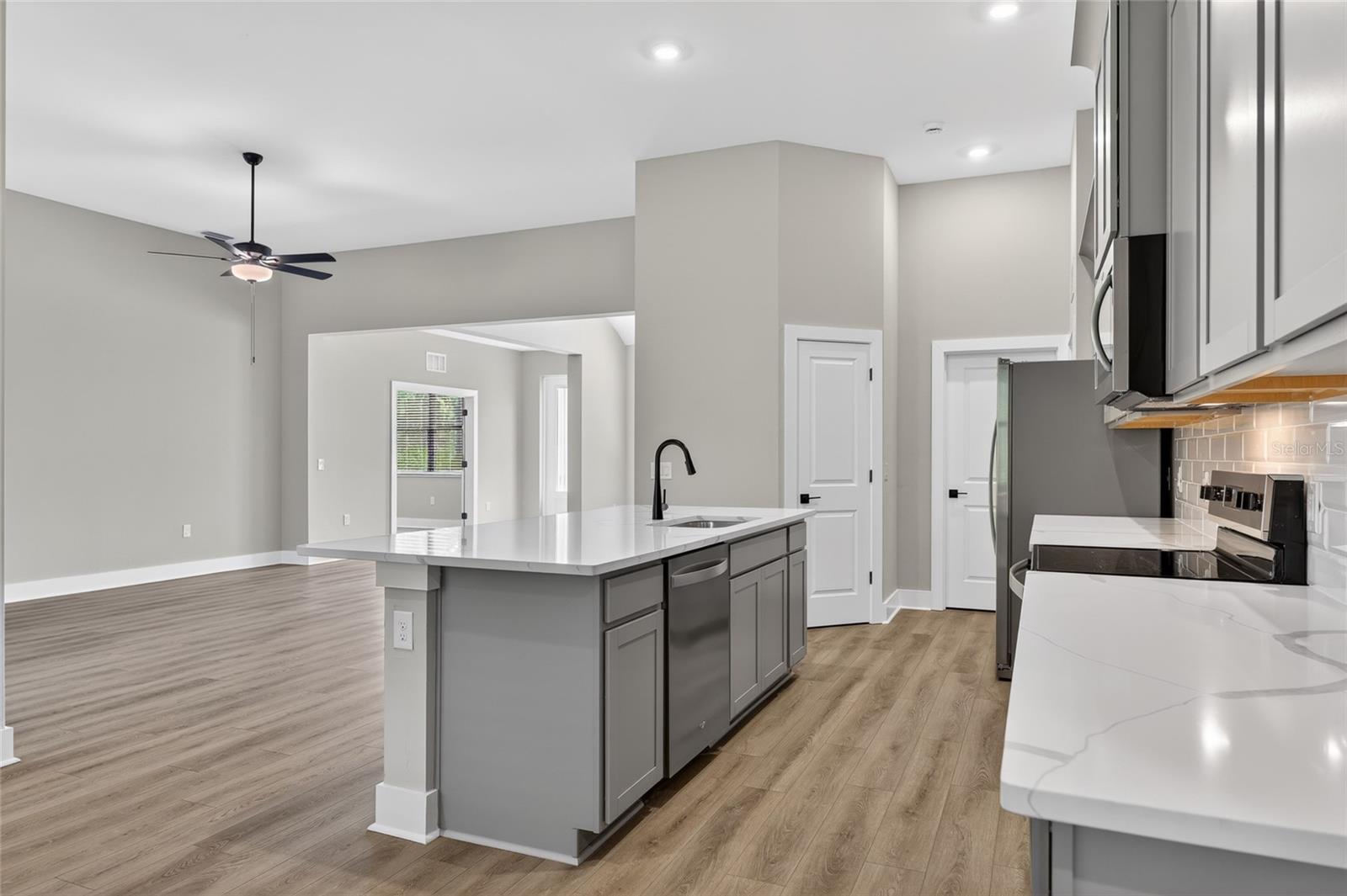 5479 BRUSSELS TER, PORT CHARLOTTE, FL, 33981