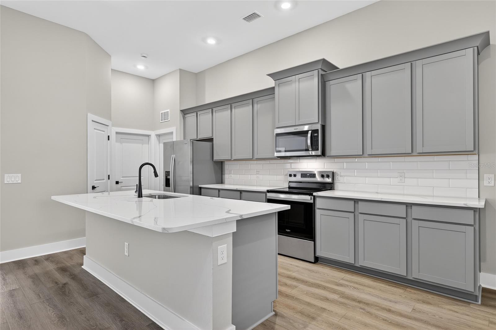 5479 BRUSSELS TER, PORT CHARLOTTE, FL, 33981